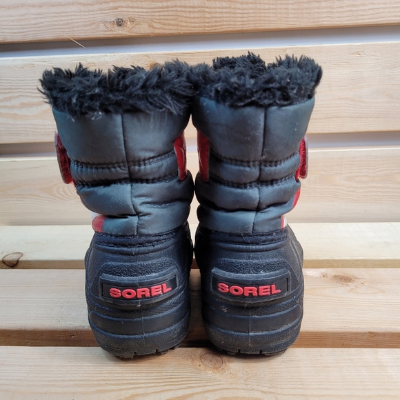 Sorel Toddler boots size 6 - Picture 5 of 9